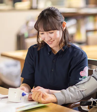 白鳥 友里恵