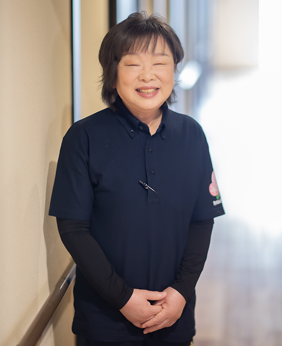 川越 君子